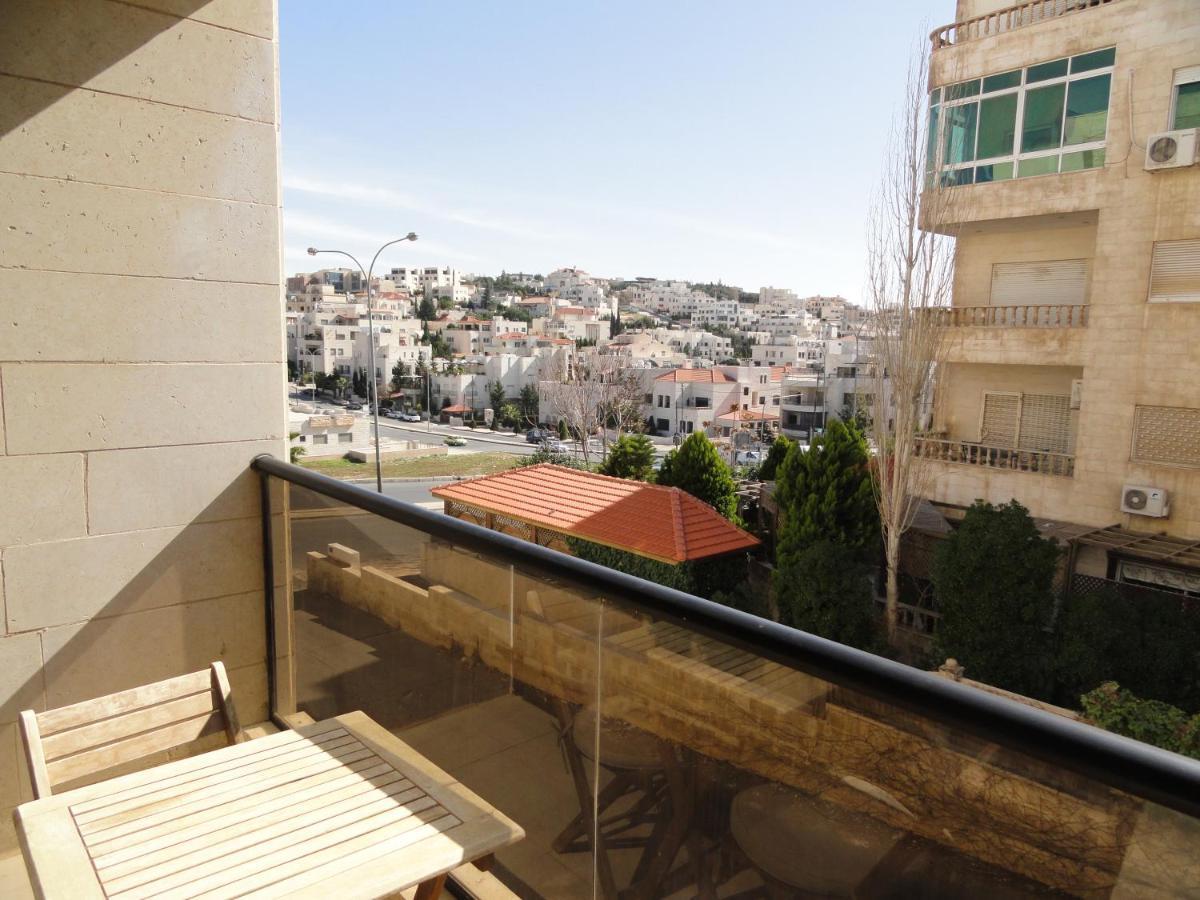 Dair Ghbar Apartment Amman Extérieur photo